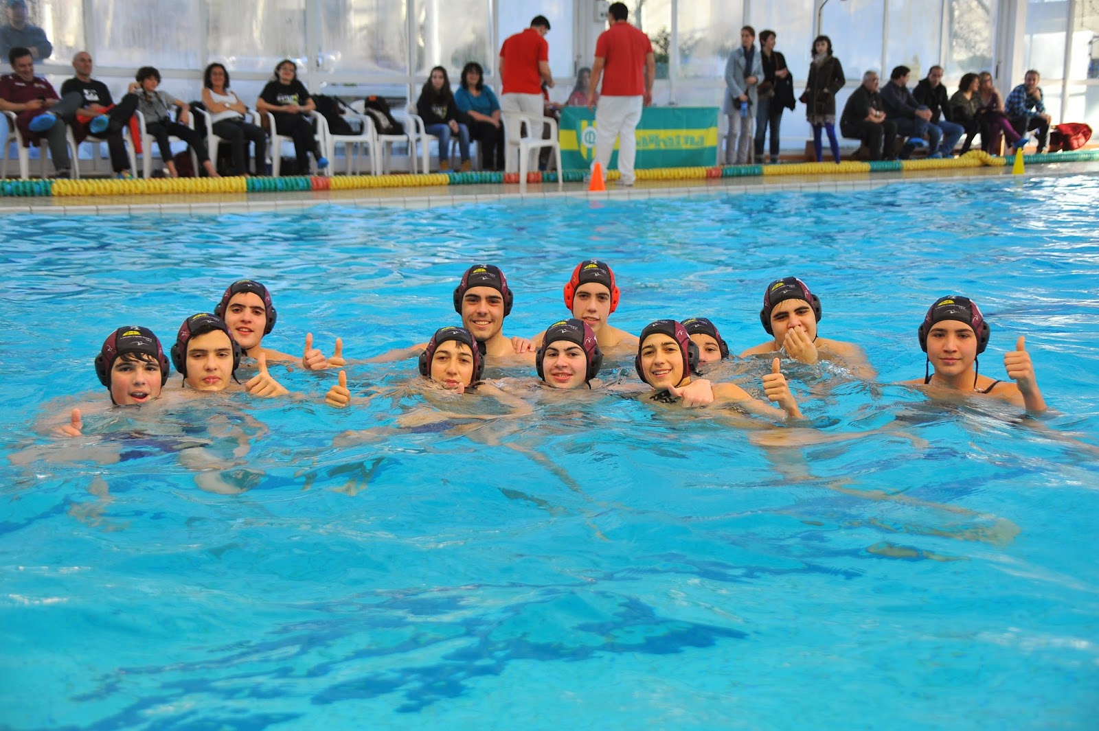 EL EQUIPO CADETE SE CLASIFICA PARA LUCHAR POR EL 1er AL 8º PUESTO DE EH — cartel