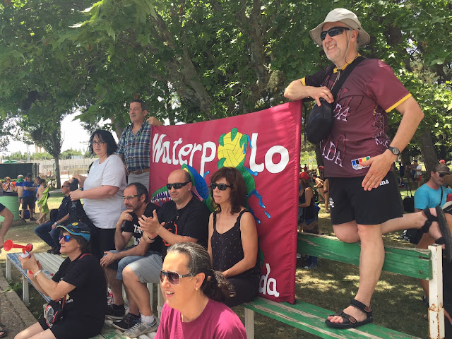 UN GRAN FIN DE SEMANA DE FANATICOS DEL WATERPOLO