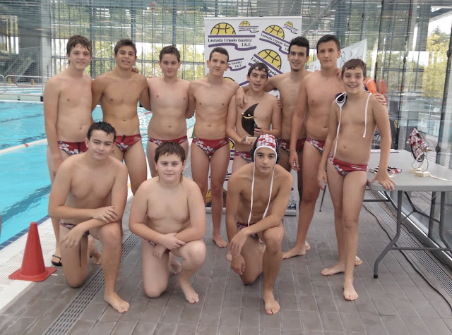 RESUMEN TORNEO WATERPOLO INFANTIL Y CADETE MIXTO CIUDAD DE VITORIA-GASTEIZ 2018